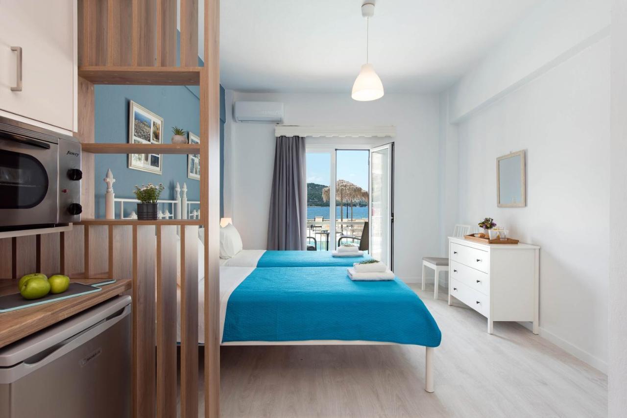Marika Apartments Kassiopi Extérieur photo
