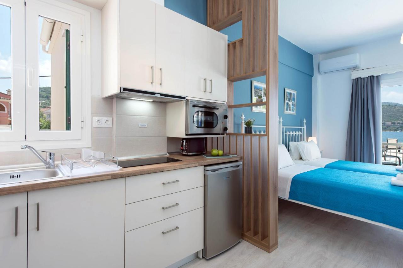 Marika Apartments Kassiopi Extérieur photo